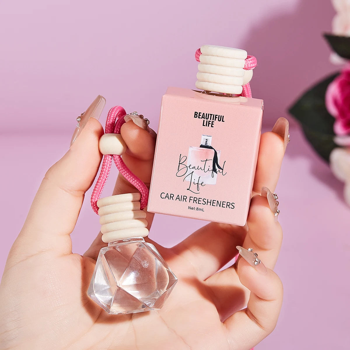 Pink car fragrance car interior accessories, perfume pendant car supplies, fresh air car fragrance