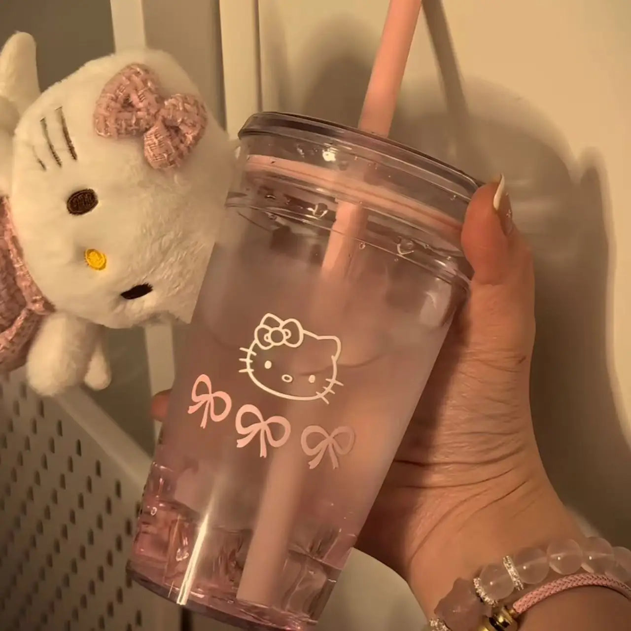 Sanrio Hello Kitty Pink Straw Cup with Lid Plastic Student Portable Cup Large-Capacity Transparent Plastic Water Cup Girl Gift