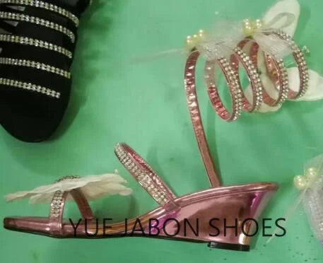 Pink Summer Luxurious gladiator sandals women Flat Sandals Snake Punk Rhinestone Flat Heel Women Sandals Wedding Party shoes